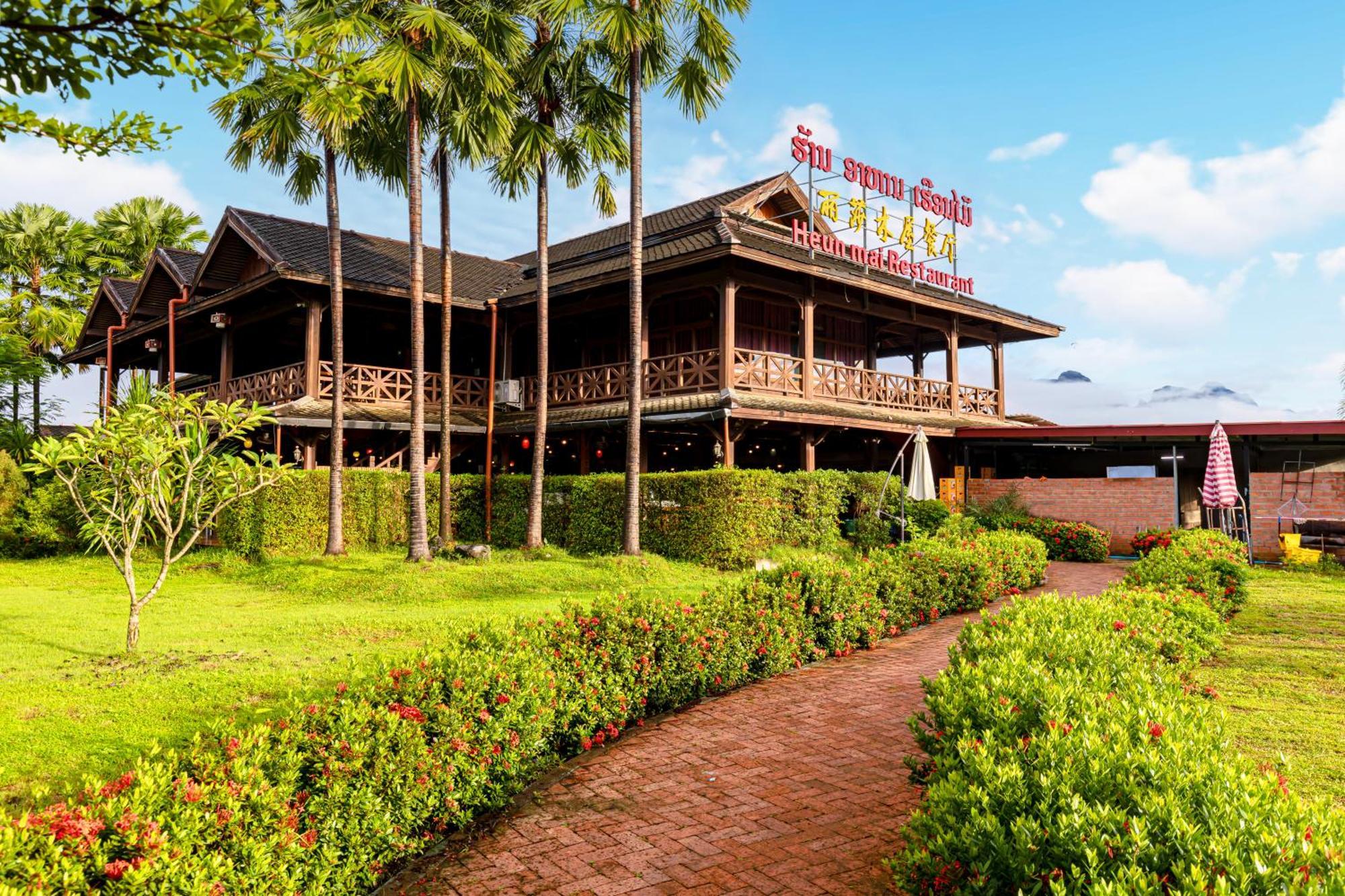 Lisha Garden Resort Hotel Ванг-В'єнг Екстер'єр фото