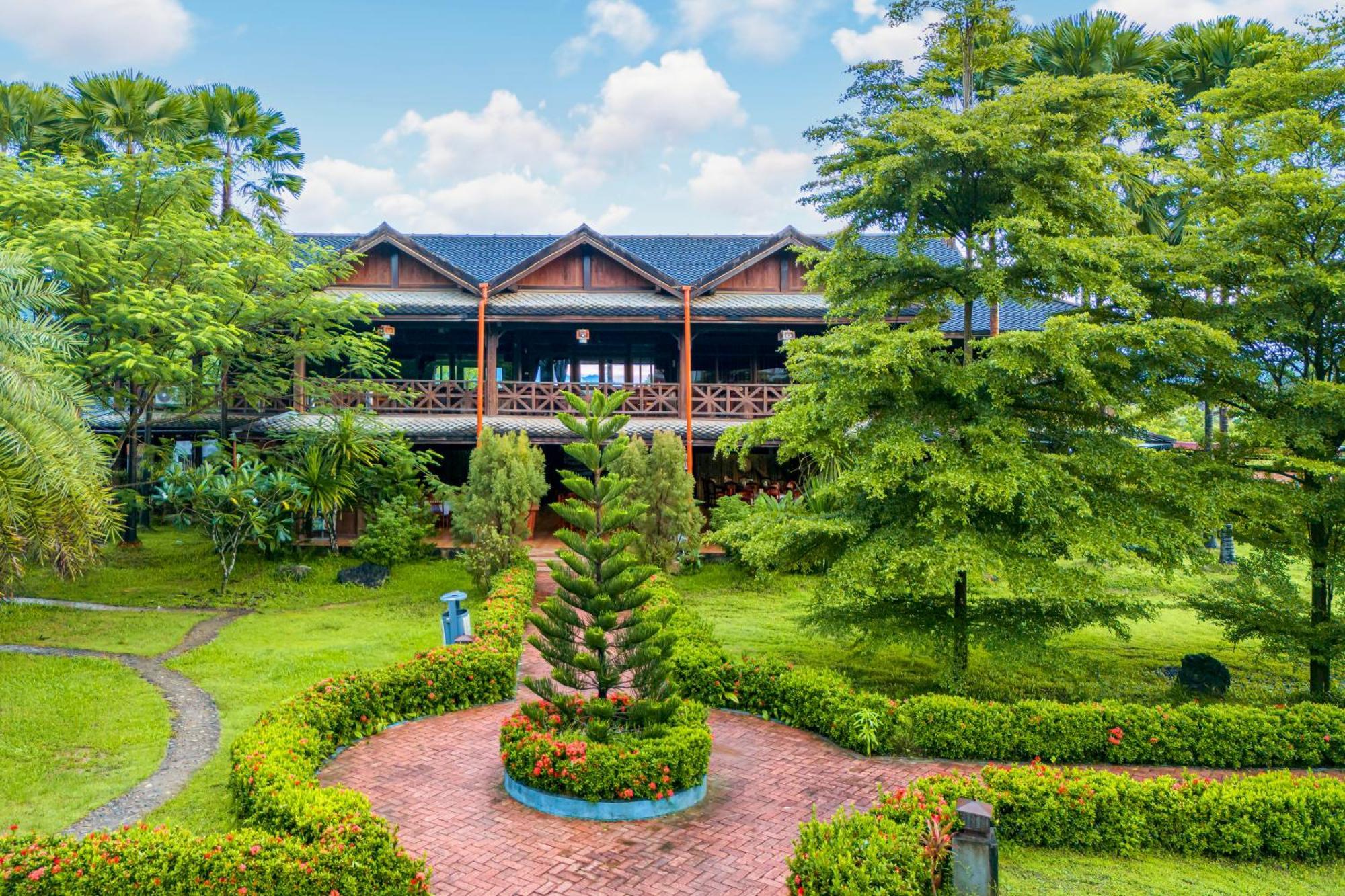 Lisha Garden Resort Hotel Ванг-В'єнг Екстер'єр фото
