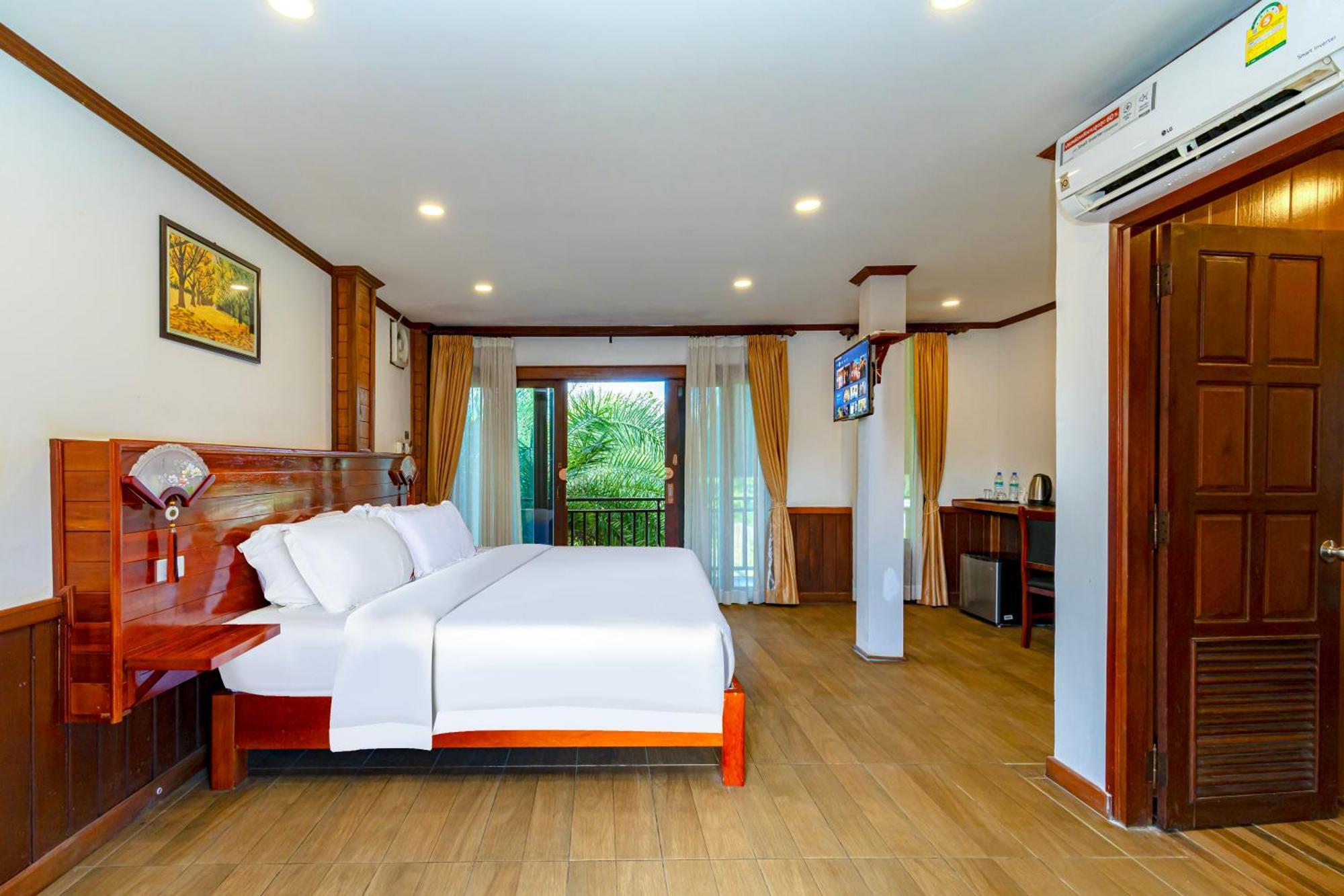 Lisha Garden Resort Hotel Ванг-В'єнг Екстер'єр фото
